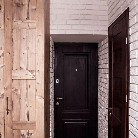 Apartment In The City Center In The House With Atlantes Odessza Kültér fotó